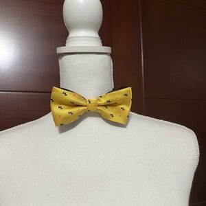Men bow tie new